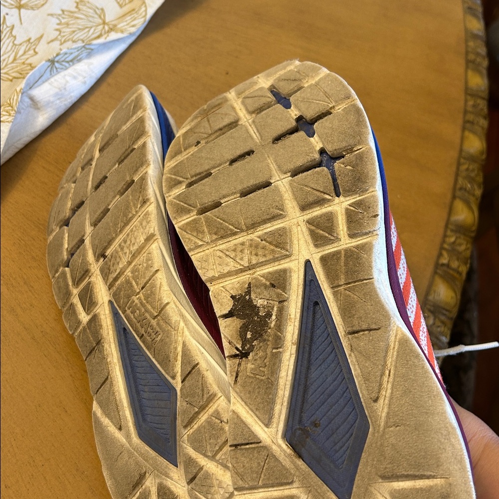 HOKA Mach 5 size 9 - Picture 8 of 8